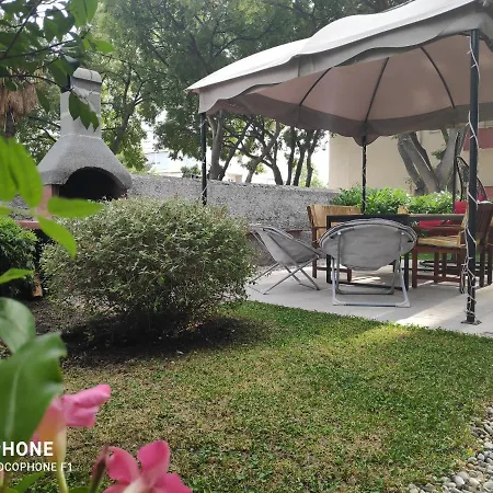 Appartement Garden Vanya *