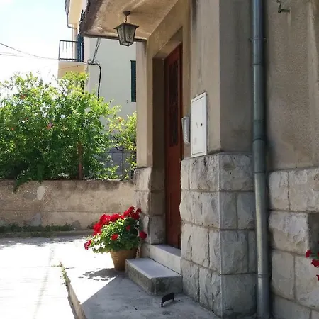 Apartment Garden Vanya Split
